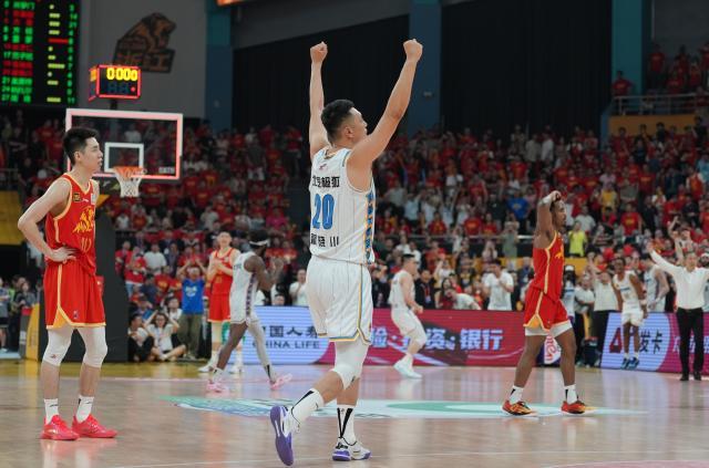 九游正版入口-广厦错失良机！北京逆天改命！CBA总决赛或迎抢七？