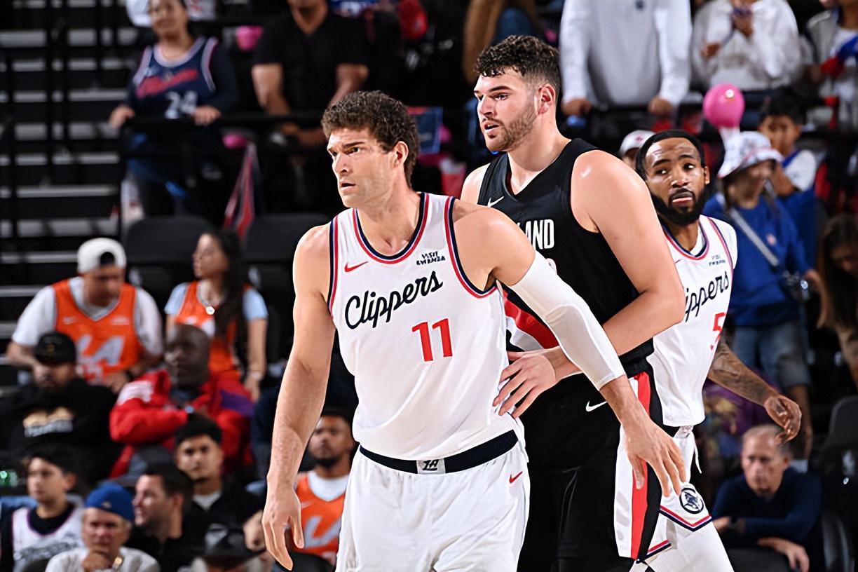 九游官方平台-看起来数据不差，实际上快船先发内线老将的场上效果很不理想？